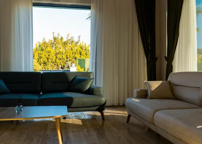 Eden Nest Exclusive Hotel