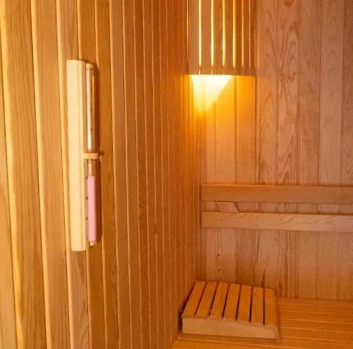 Eden Nest Exclusive Hotel