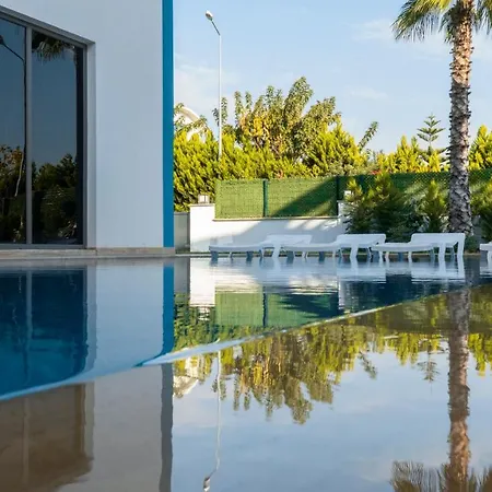 Hotell Eden Nest Exclusive